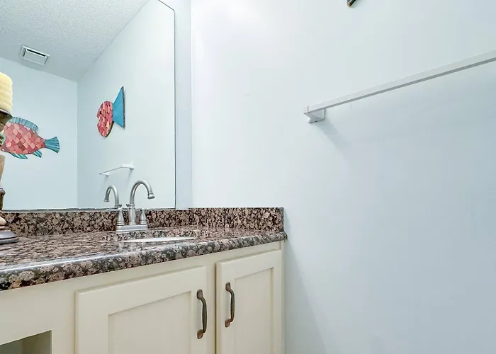 Holiday home Club C-102