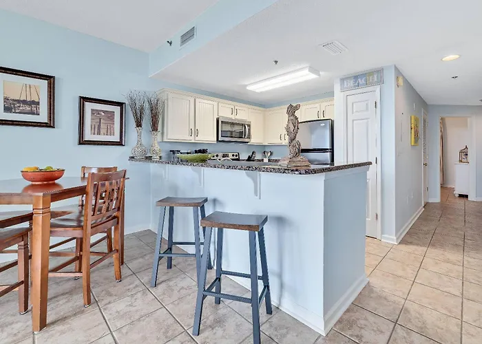 Holiday home Club C-102