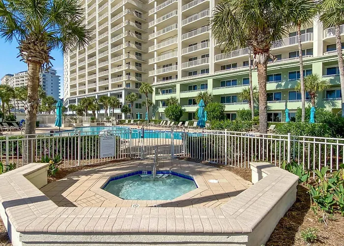 Holiday home Club C-102
